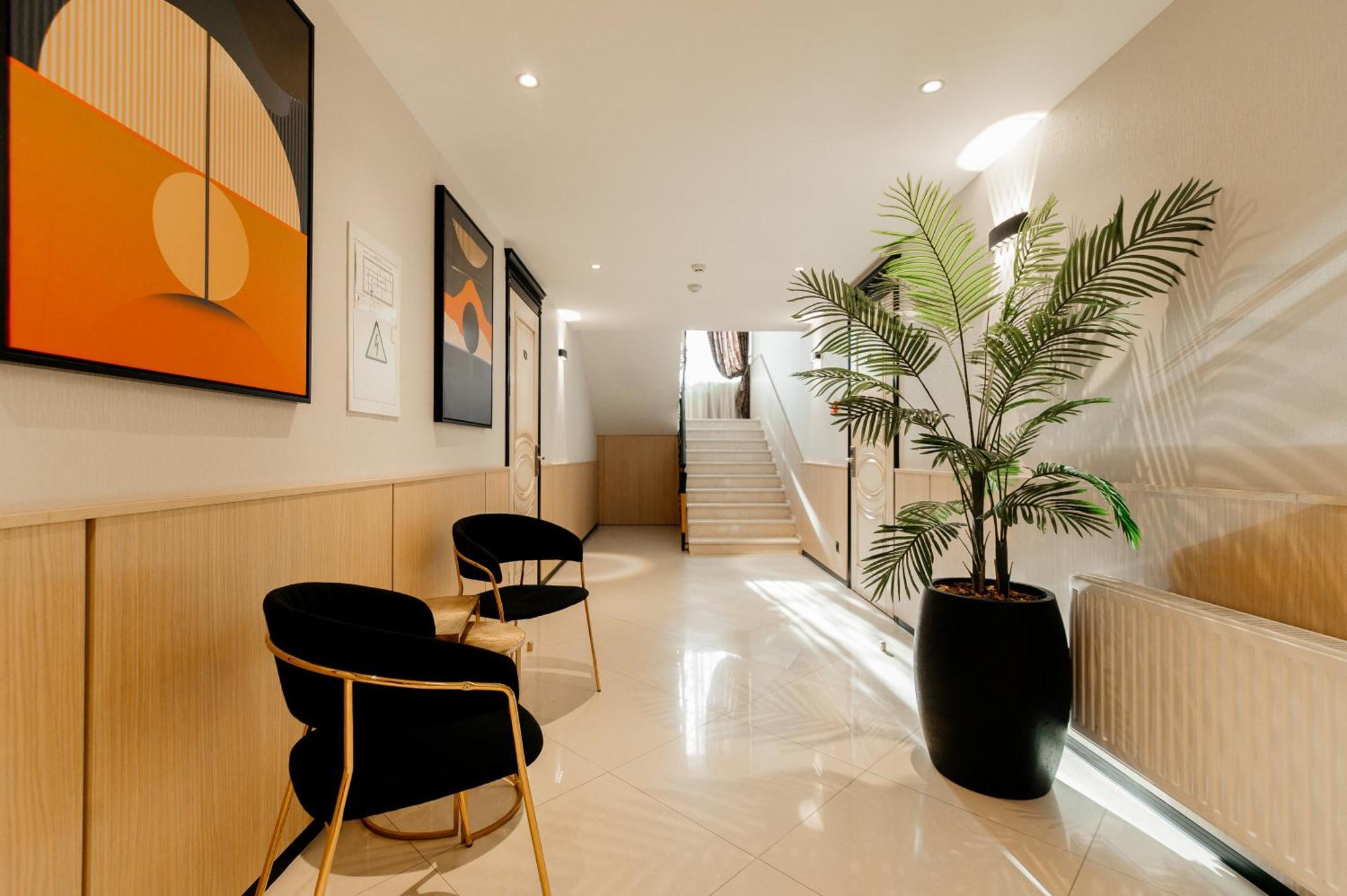 Weekend Boutique 4*