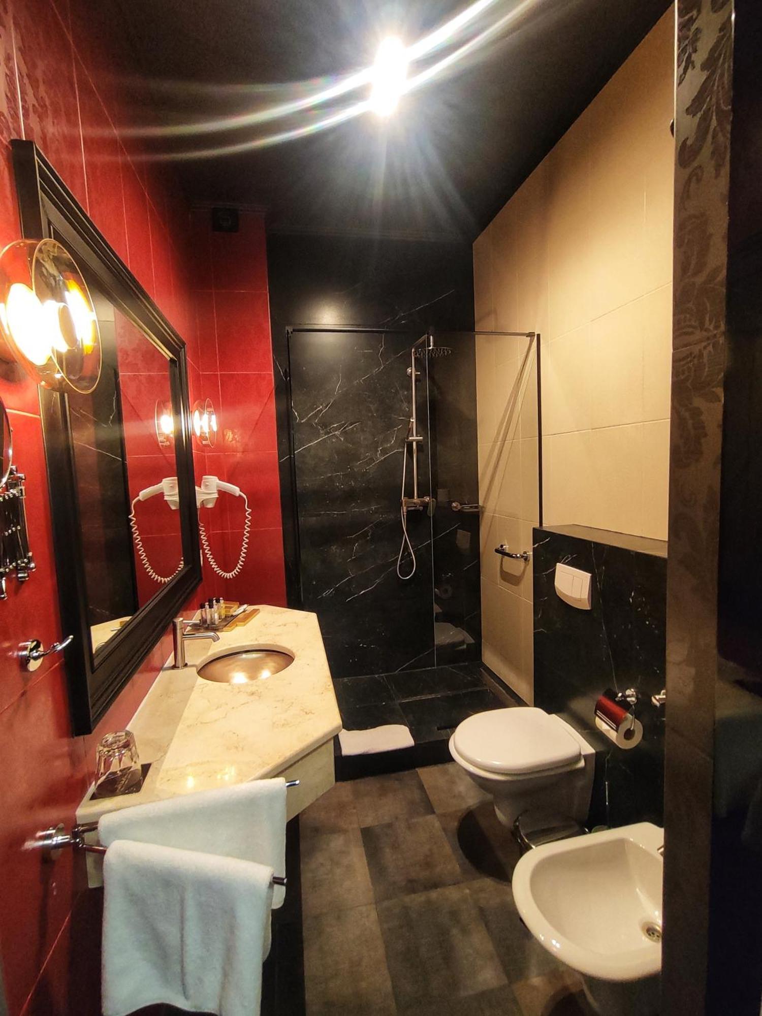 Weekend Boutique Otel 4*